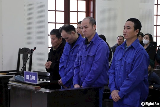 Nghệ An kết nối hơn 400 điểm cầu trong phiên xét xử trực tuyến vụ buôn pháo nổ