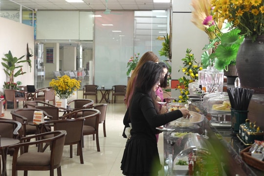 FUTA Hà Sơn ra mắt phòng chờ VIP đẳng cấp tại Nghệ An: Nâng tầm trải nghiệm khách hàng