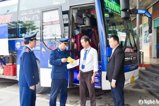 Quy định xử phạt hành khách đi xe vi phạm quy định về trật tự, an toàn giao thông