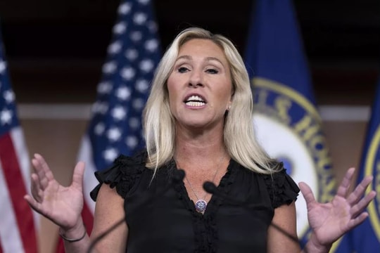 Thành viên Quốc hội Mỹ thán phục quyết định của ông Trump 'dừng mọi khoản viện trợ Ukraine'