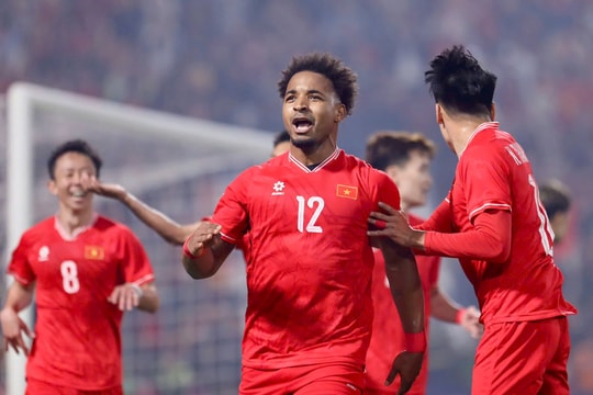 CLB Nam Định tìm được người thay Nguyễn Xuân Son; VFF lên tiếng về việc sử dụng cầu thủ nhập tịch