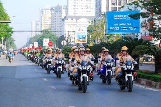 Cảnh sát giao thông Nghệ An phát huy vai trò bảo đảm giao thông an toàn , thông suốt