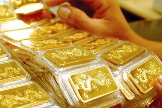 Giá vàng hôm nay 1/2/2025: Giá vàng thế giới tăng lên mức cao nhất mọi thời đại