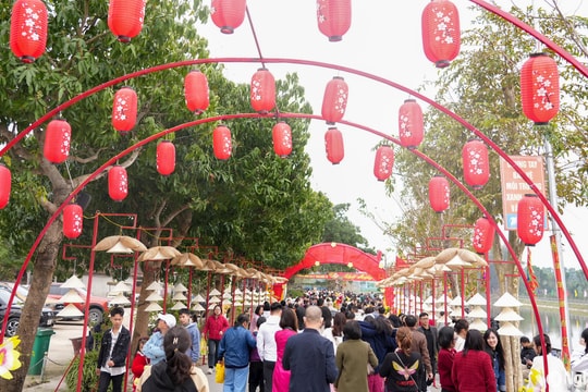 Nghe An welcomes around 430,000 tourists during the Lunar New Year