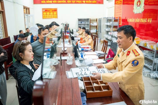 Nghệ An: Gần 2.000 xe ô tô đăng ký mới trong tháng 1/2025