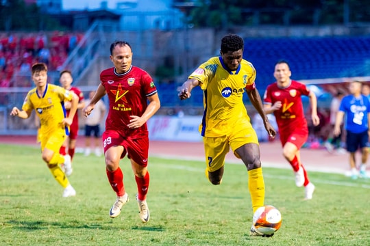 Nguyễn Trọng Hoàng - 'con rắn vàng' trong làng bóng đá Việt