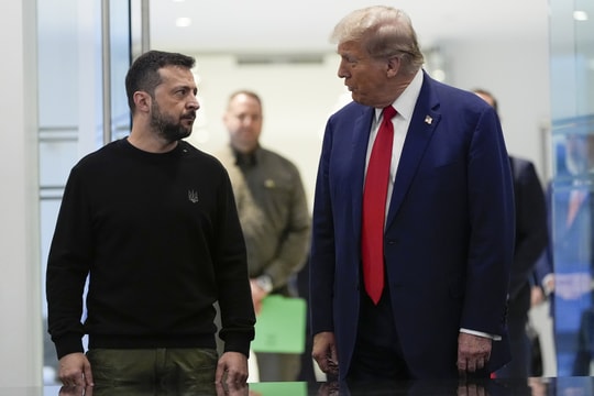 Cố vấn ông Zelensky gọi kế hoạch bầu cử của đặc phái viên Mỹ là ‘thất bại’