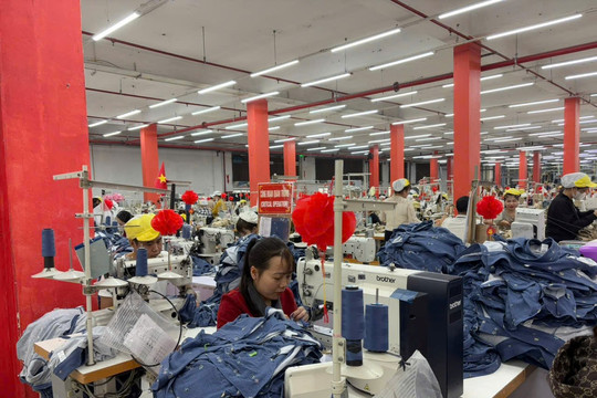 Rộn ràng khí thế sản xuất đầu xuân