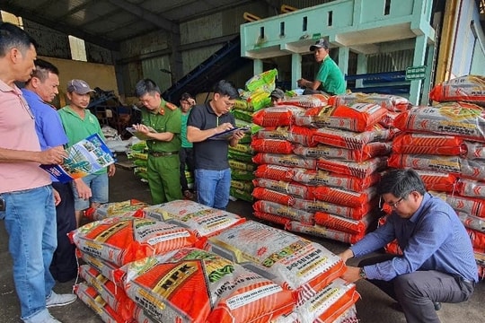 Khởi tố 2 tổng giám đốc điều hành đường dây sản xuất phân bón giả