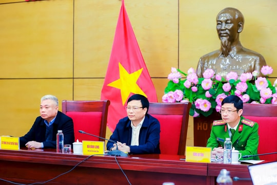 Thủ tướng Chính phủ: Chuyển đổi số phải gắn với 'toàn dân, toàn diện, toàn trình'