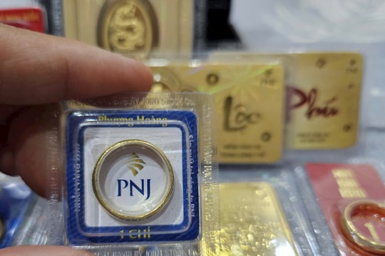 Giá vàng hôm nay 10/2/2025: Giá vàng trong nước và thế giới còn tăng cao vượt đỉnh cao nhất mọi thời đại