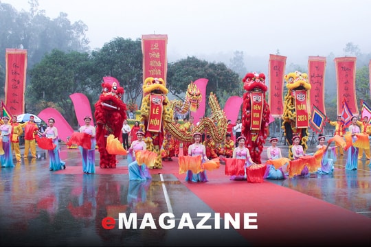 Lễ hội đầu xuân tại Di tích Quốc gia đặc biệt - Đền Vua Mai ( huyện Nam Đàn)