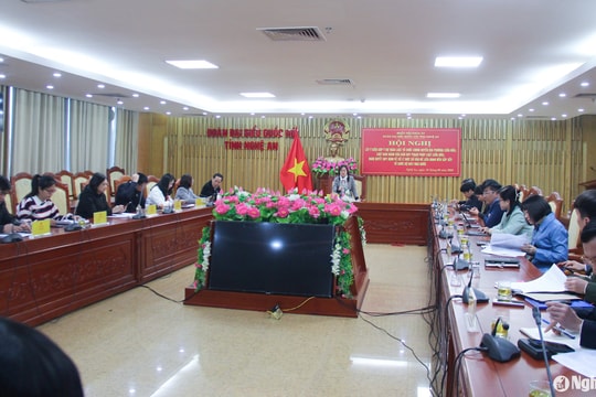 Đoàn đại biểu Quốc hội tỉnh Nghệ An lấy ý kiến góp ý dự thảo Luật Tổ chức chính quyền địa phương (sửa đổi)