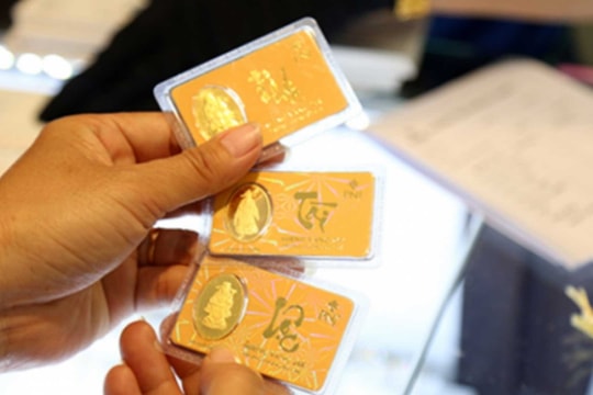 Giá vàng hôm nay 11/2/2025: Giá vàng trong nước và thế giới tăng mạnh liên tiếp phá kỷ lục