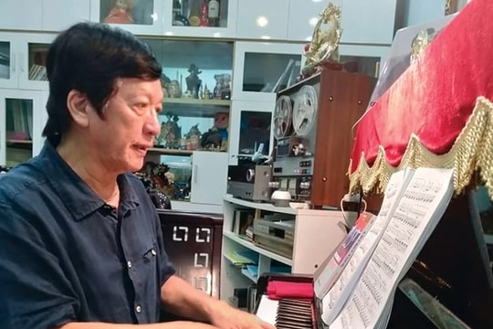 NSND mang quân hàm Đại tá được nhiều sao Việt gọi là thầy: U80 vẫn miệt mài đi dạy