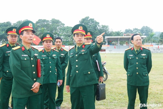 Phó Tham mưu trưởng Quân khu 4 kiểm tra công tác chuẩn bị Lễ giao, nhận quân tại Nghệ An