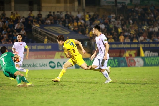 'Soi kèo' trận đấu Sông Lam Nghệ An - Hải Phòng trên sân Vinh