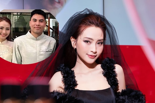 MC Huyền Trang VTV khoe quà, ngầm công khai hẹn hò tiền vệ Đức Huy?