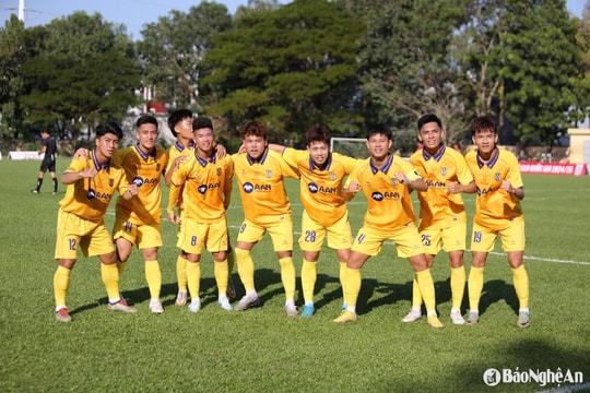 U19 Sông Lam Nghệ An hòa chật vật U19 Hồng Lĩnh Hà Tĩnh