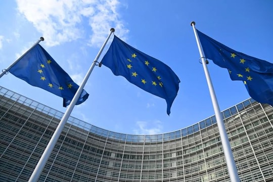 Nhà báo Đức đưa ra tuyên bố gây sốc về EU