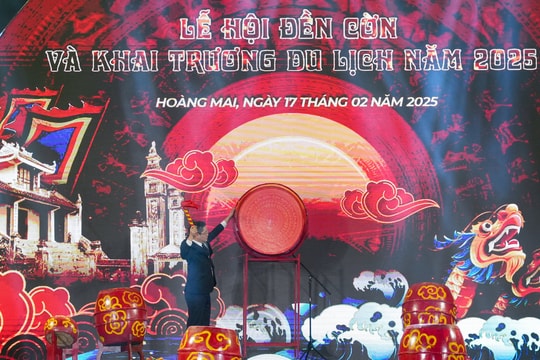 Khai mạc Lễ hội Đền Cờn và khai trương du lịch thị xã Hoàng Mai năm 2025
