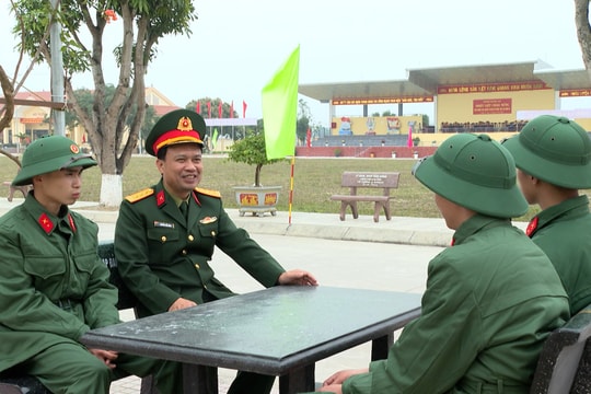 Ngày đầu của chiến sĩ mới