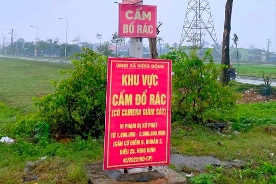 Giám sát, xử lý nghiêm hành vi đổ trộm rác thải ở thành phố Vinh