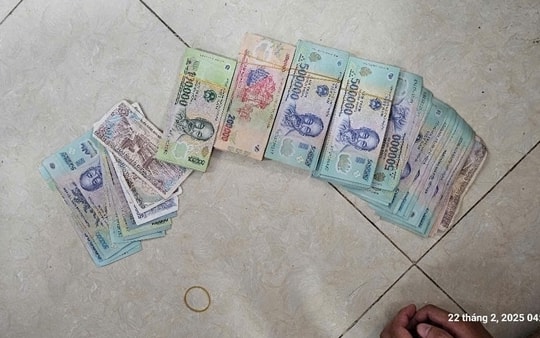 Thông tin mới nhất vụ cầm dao xông vào FPT Shop cướp tiền