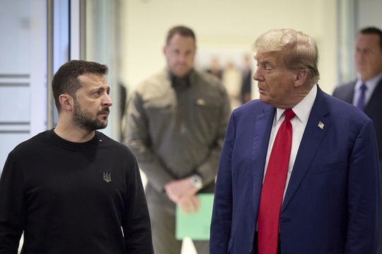 Cái giá của hòa bình: Đằng sau yêu cầu của ông Trump với Ukraine