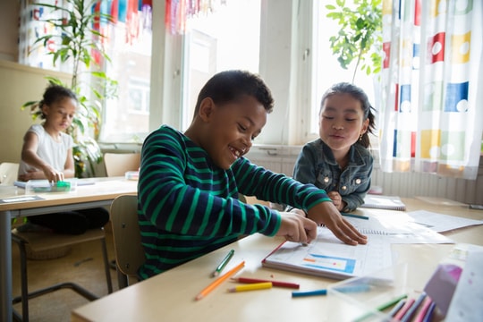 Giáo dục theo truyền thống trong kỷ nguyên AI