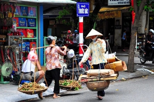 Bổ sung tiêu chí xác định người lao động có thu nhập thấp