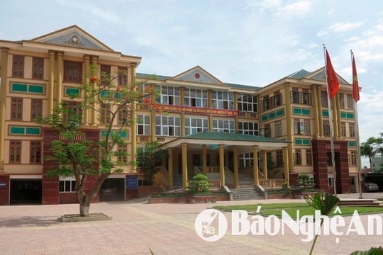 Huyện ủy Đô Lương tạm dừng thi công nhà làm việc gần 80 tỷ đồng