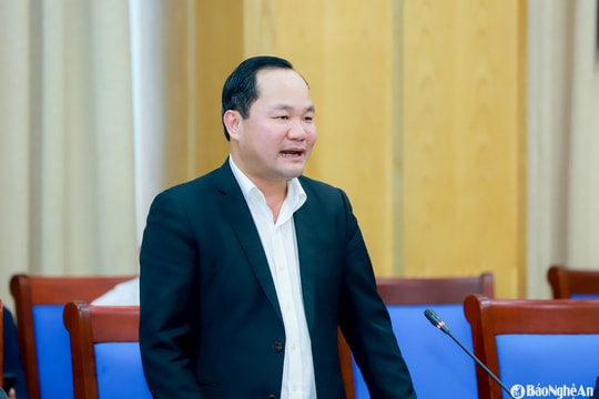 Đồng chí Hoàng Quốc Việt giữ chức Giám đốc Sở Nông nghiệp và Môi trường Nghệ An