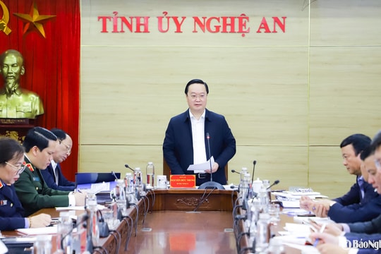 Thường trực Tỉnh ủy Nghệ An giao ban với các cơ quan trong khối Nội chính