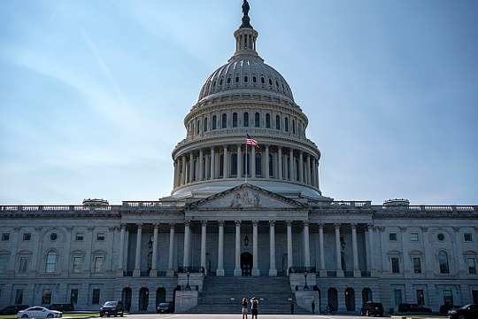 Mỹ có thể sẽ dừng toàn bộ viện trợ quân sự cho Ukraine