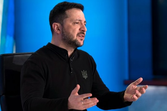 Tổng thống Zelensky tuyên bố ký hợp đồng cho vay với Anh bằng tài sản của Nga