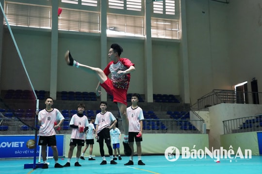 Lê Công Tài - người truyền cảm hứng cho đá cầu Nghệ An