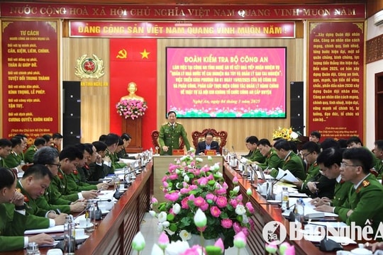 Đoàn công tác Bộ Công an làm việc với Công an Nghệ An về việc tiếp nhận nhiệm vụ quản lý nhà nước đối với công tác cai nghiện ma túy và các lĩnh vực liên quan