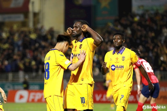 Những hạn chế cần được Sông Lam Nghệ An cải thiện tại V.League 2024/25