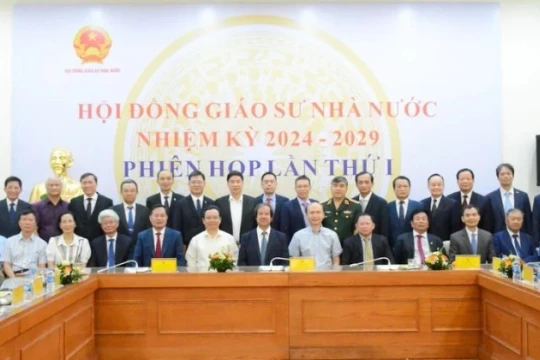 Công bố lịch xét  chức danh giáo sư, phó giáo sư năm 2025