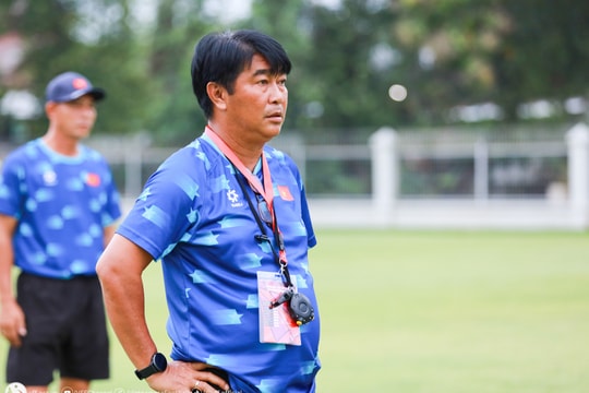 Cầu thủ Việt kiều Hà Lan bị thay ra sau 20 phút; Cuộc chia tay đáng tiếc cho HLV Trần Minh Chiến