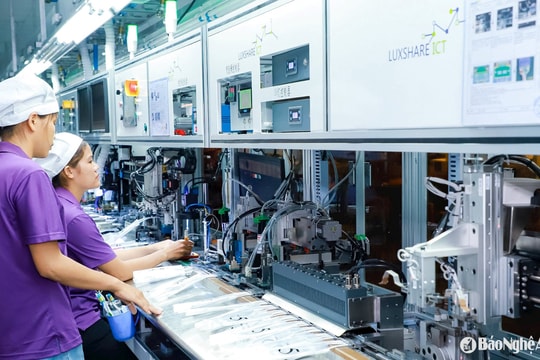 8 FDI projects inject $2.2 billion into Nghe An