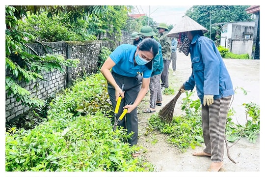 Phụ nữ Nghệ An tích cực tham gia xây dựng nông thôn mới
