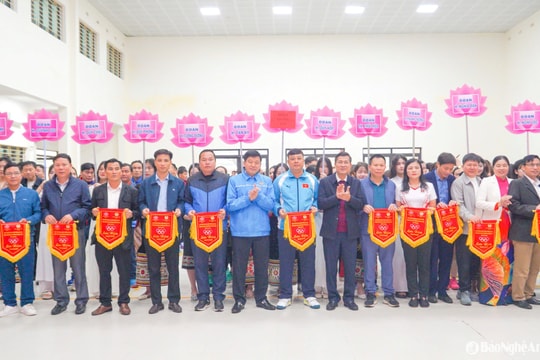 Hơn 700 vận động viên tham gia Hội thao truyền thống ngành Giáo dục