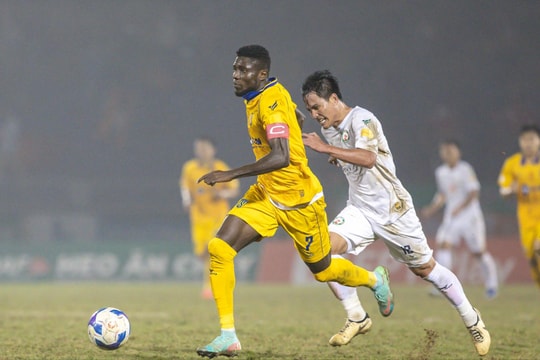 Những điểm nhấn trong chiến thắng của Sông Lam Nghệ An trước Quy Nhơn Bình Định