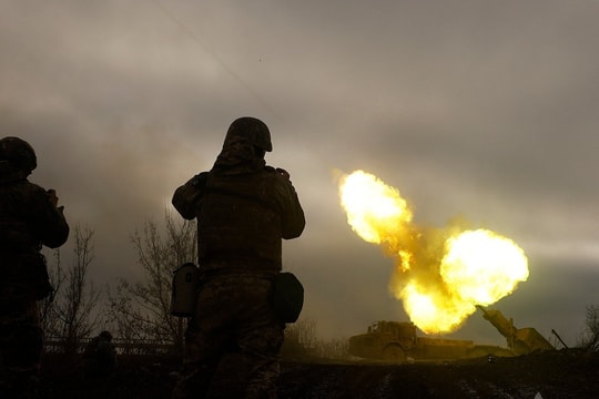 Mỹ vẫn chia sẻ tin tình báo với Kiev , Ukraine cân nhắc rút khỏi Kursk