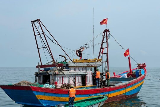 Nghệ An tiếp tục lập đoàn kiểm tra chống khai thác thủy sản trái phép