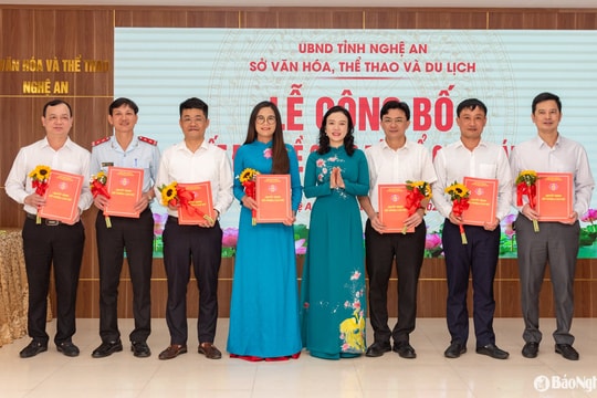 Sở Văn hóa, Thể thao và Du lịch Nghệ An trao quyết định bổ nhiệm lãnh đạo các phòng, đơn vị trực thuộc sau sáp nhập
