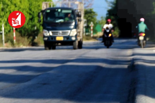 Đường 35 mét TP Vinh xuống cấp nghiêm trọng