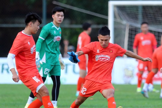 Tuyển Việt Nam tổn thất lực lượng ở buổi tập buổi đầu tiên chuẩn bị cho Vòng loại Asian Cup